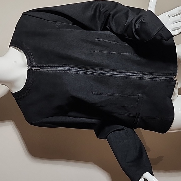 Studio works zip up black solid top - Picture 3 of 10